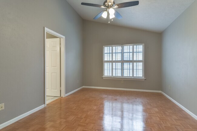 Building Photo - 1222 Mabry Mill Rd