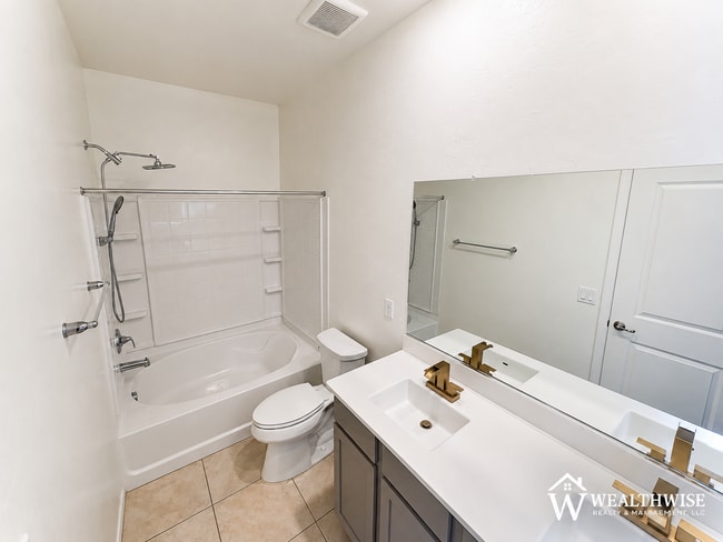Building Photo - BEAUTIFULLY UPGRADED EXCEPTIONAL HOME WITH MOUNTAIN VIEWS IN SAGUARO HAVEN