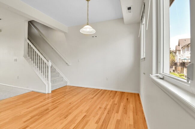 Building Photo - $2,345.95 - HALF OFF First Month's Rent - 2 Beds, 2 Baths, Condo in Littleton with Fireplace and ...