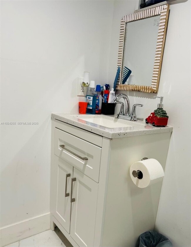 Building Photo - 6831 SW 2nd St