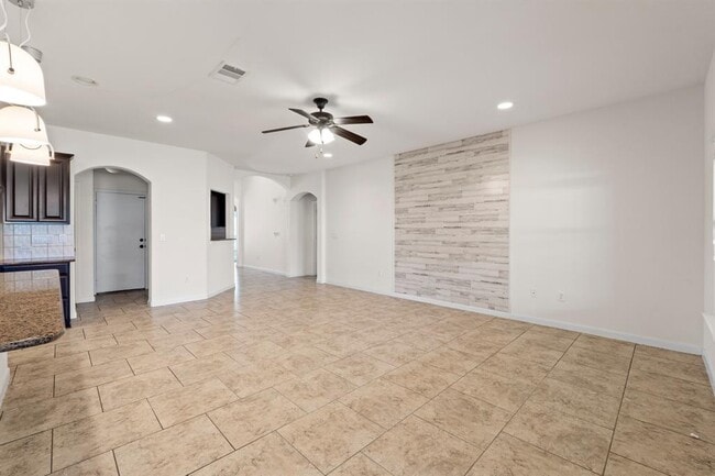 Building Photo - 2317 Billy Pat Rd