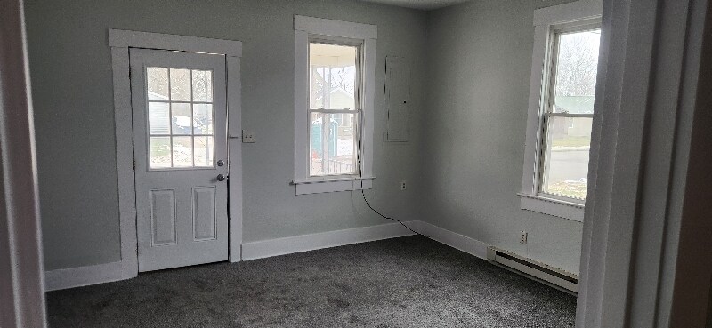 Building Photo - 320 Grant St