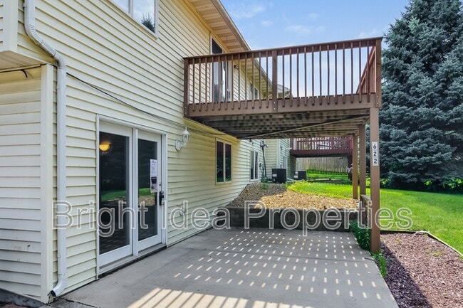 Building Photo - 622 Pleasant Dr