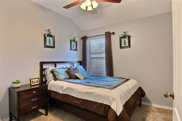 Building Photo - 2542 Windrose Dr
