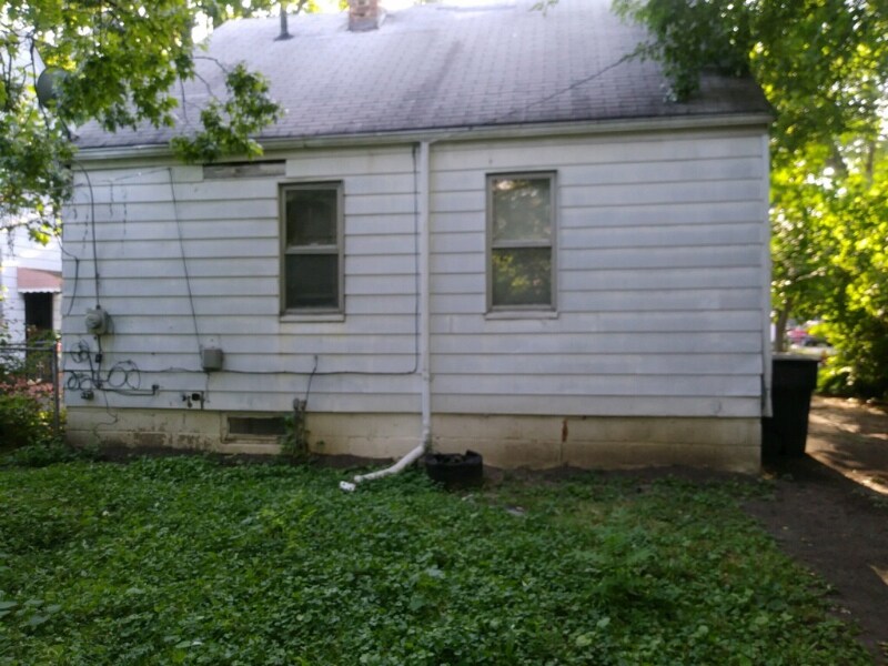 Building Photo - 11672 Vaughan St