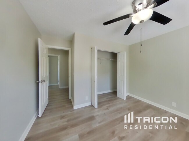 Building Photo - 1022 Ridge Trail