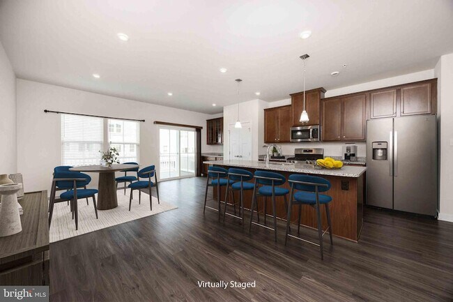 Building Photo - 430 Paperbark Sq