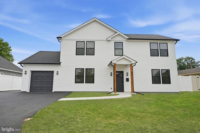 Building Photo - 96 Elderberry Dr