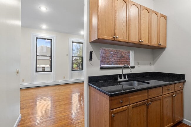 Building Photo - 800 Ocean Ave