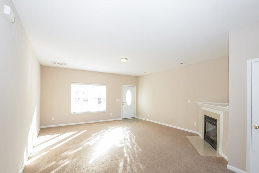 Building Photo - 1145 Ballina Way