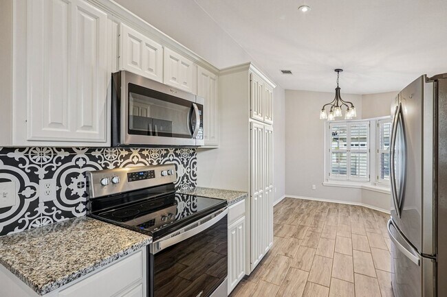 Building Photo - 127 Terrace Ln