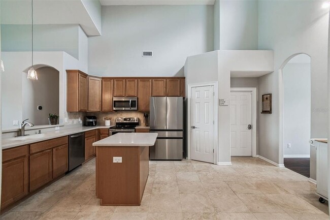 Building Photo - 16106 Rambling Rd