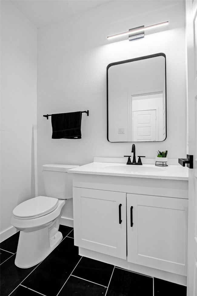 Building Photo - 9708 Stedman St