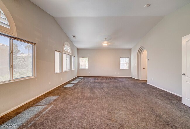 Building Photo - 92 Teton Pines Dr