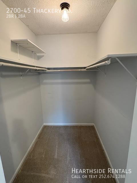 Building Photo - 2700 Thackery Rd