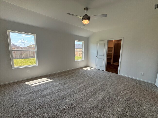 Building Photo - 27314 Oceanus Springs Dr