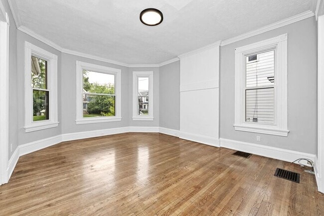 Building Photo - 1753 Williams Ave