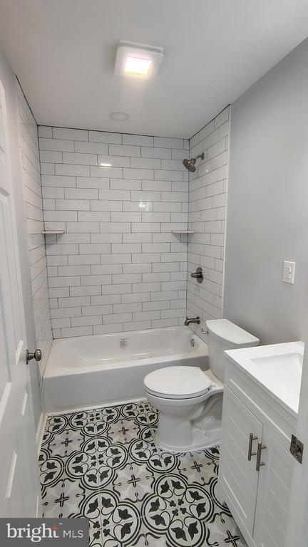 Building Photo - 3412 N 19th St