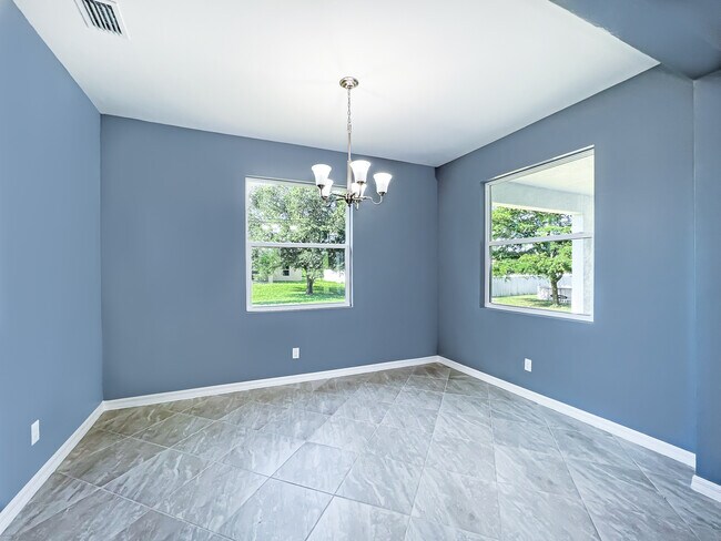 Building Photo - 5229 7th St W