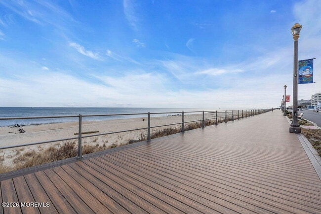 Building Photo - 480 Ocean Blvd