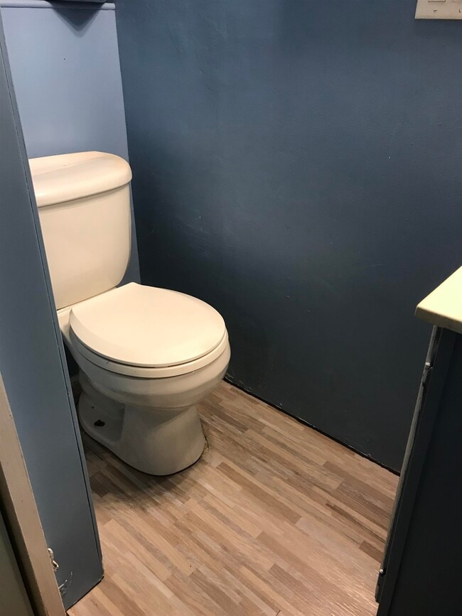 Building Photo - 293 Bear Hill Rd