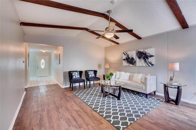 Building Photo - 9407 Quail Meadow Dr