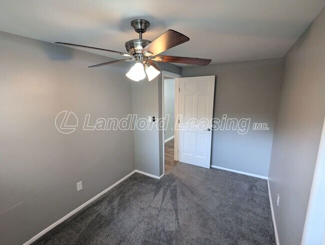 Building Photo - Updated Ranch Home in Sheffield Lake