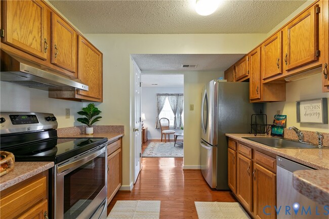 Building Photo - 2904 Sara Jean Terrace