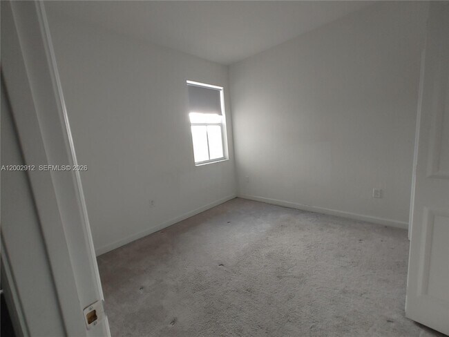 Building Photo - 2353 NW 122nd Ter