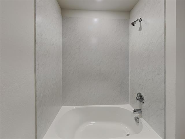 Building Photo - 713 Glover Dr