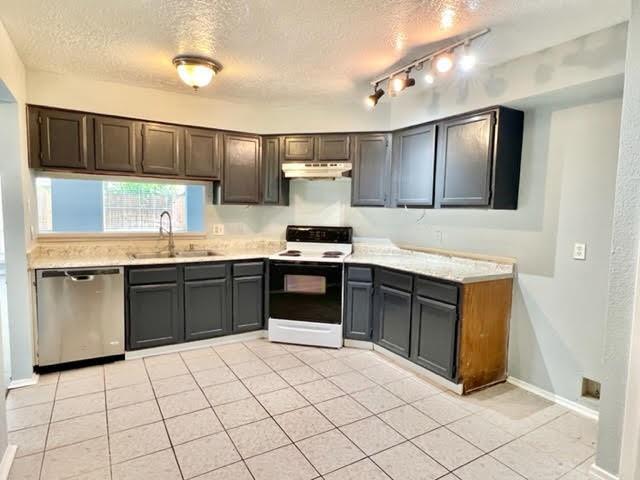 Building Photo - 102 Greenshire Dr