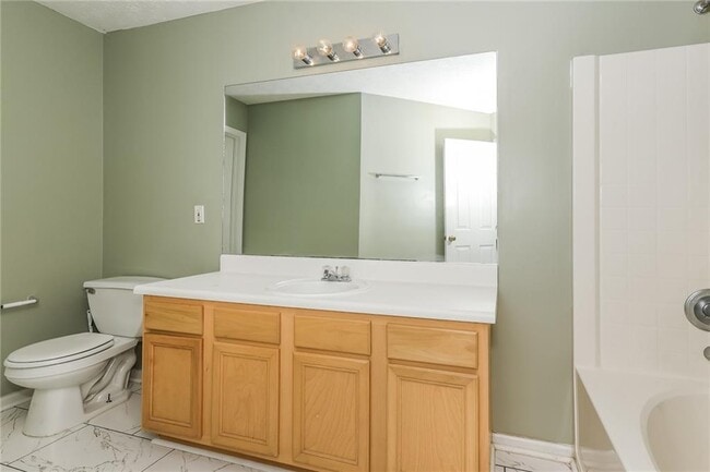 Building Photo - 6076 Camden Forrest Dr