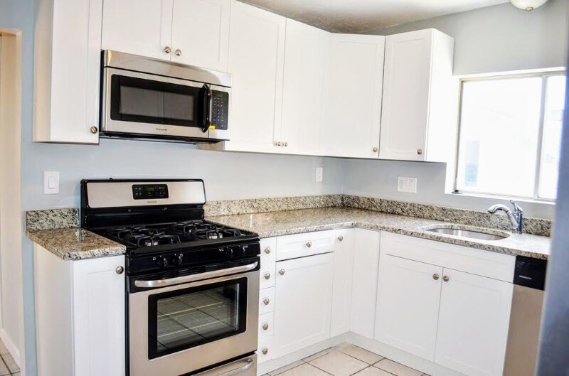 Building Photo - 63 Fenno St