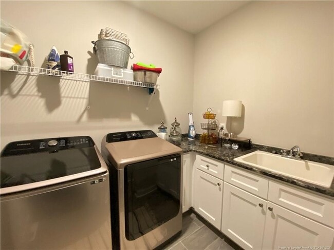 Building Photo - 46 Brookhill Ct