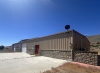Building Photo - 2 bedroom, 1 bathroom home