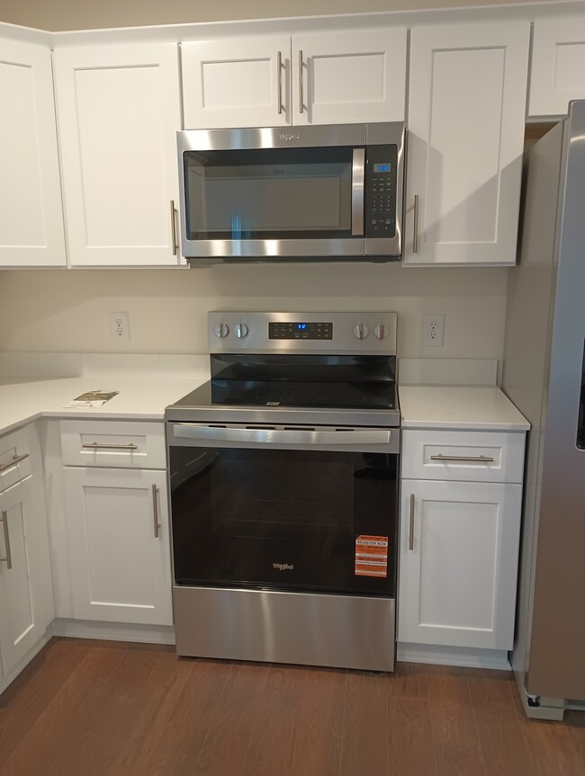 Building Photo - 1144 Aspen Ter