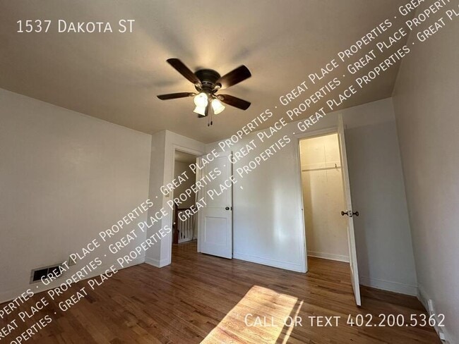 Building Photo - 1537 Dakota St