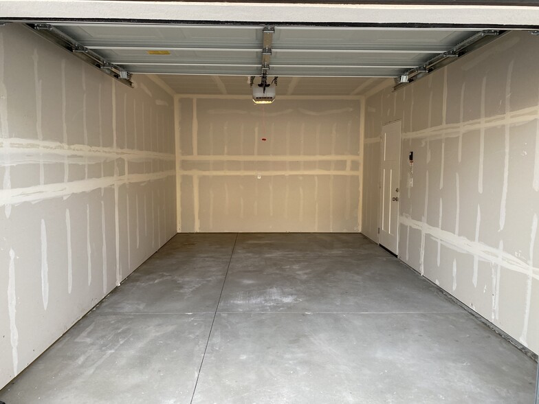Building Photo - 4076 W 1530 N