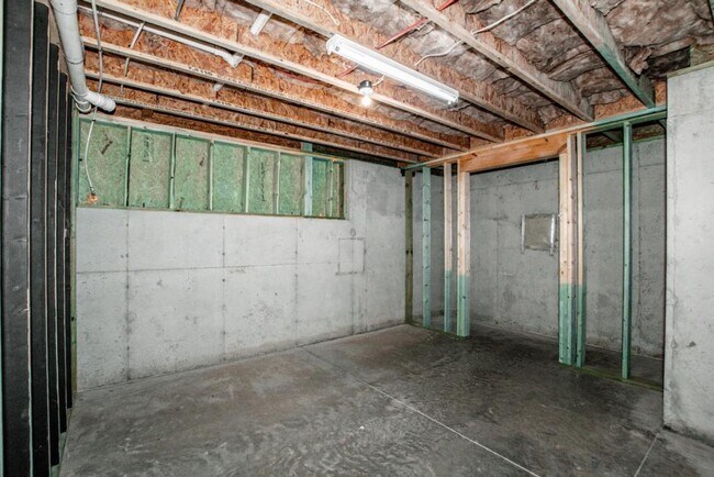 Building Photo - 6120 Durango Way