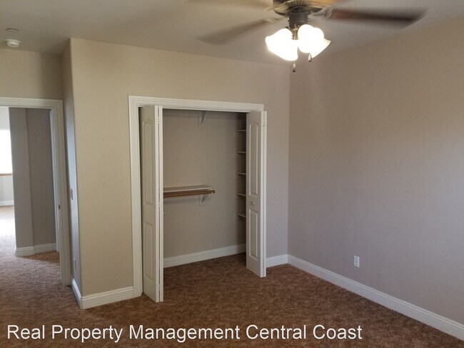 Building Photo - 3 br, 2 bath House - 476 Rockview Street