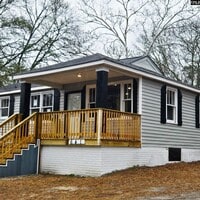 Building Photo - 641 Brooks Ave