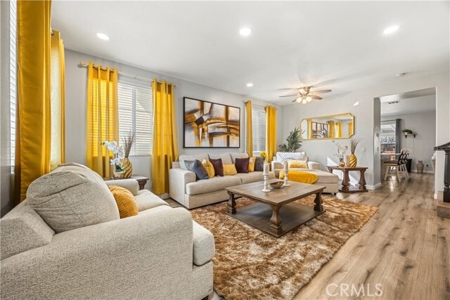 Building Photo - 10159 Julianne Ave