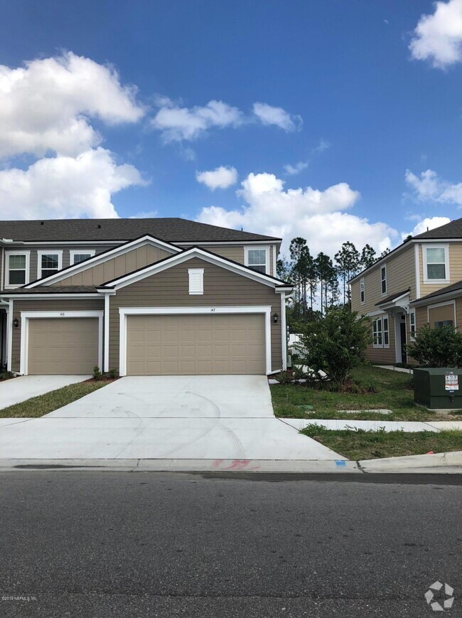 Building Photo - 147 Servia Dr