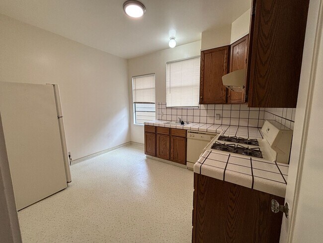 Building Photo - 490lombard