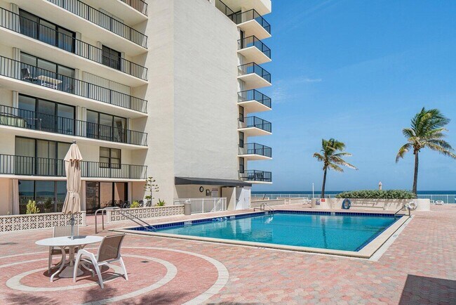 Building Photo - 3460 S Ocean Blvd