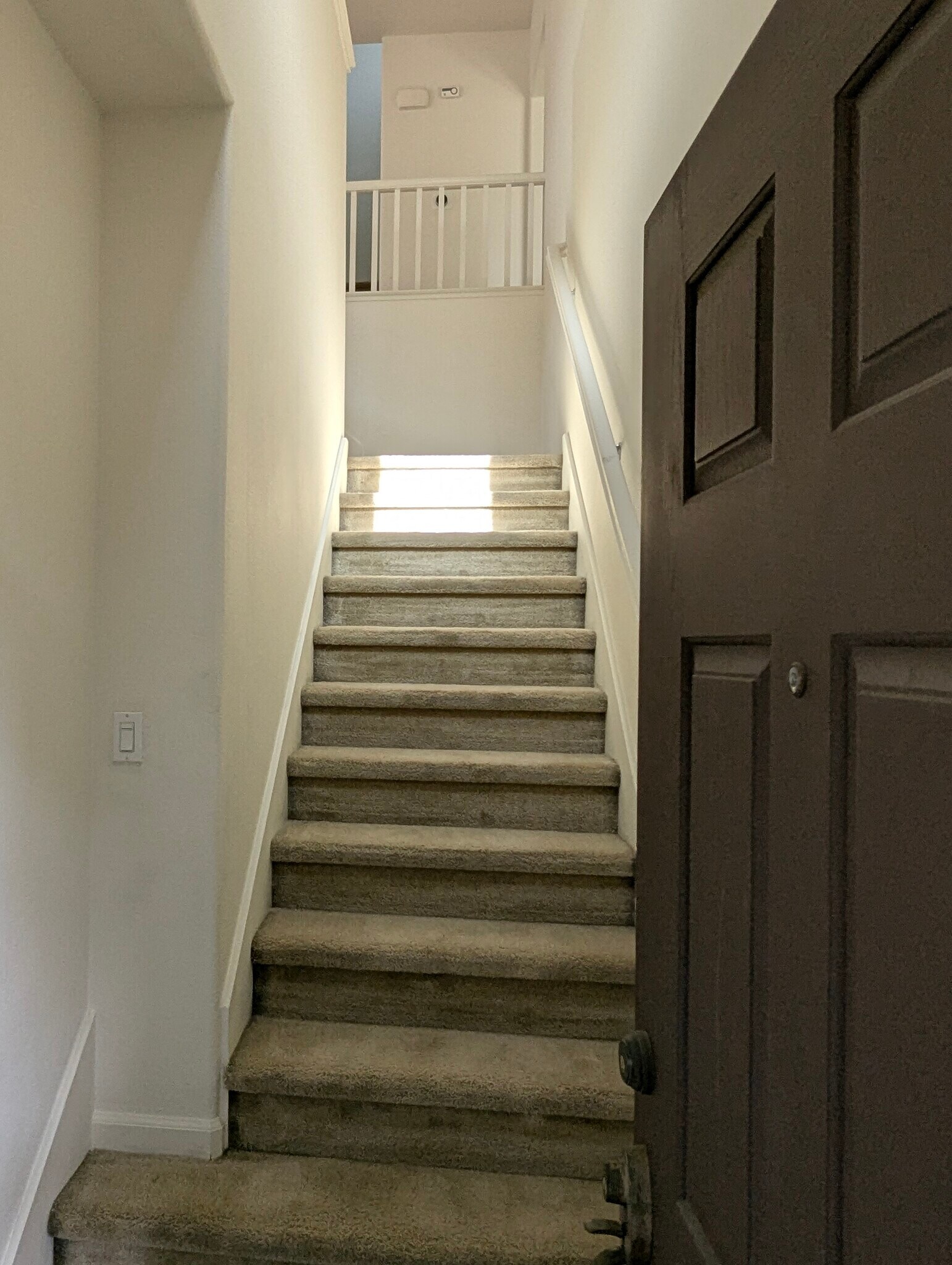 Building Photo - 816 Gaspar Vis