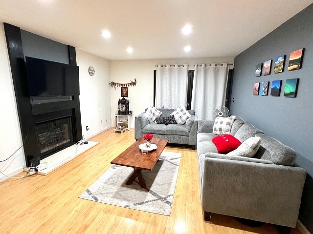 Primary Photo - 1425 154th Ave NE