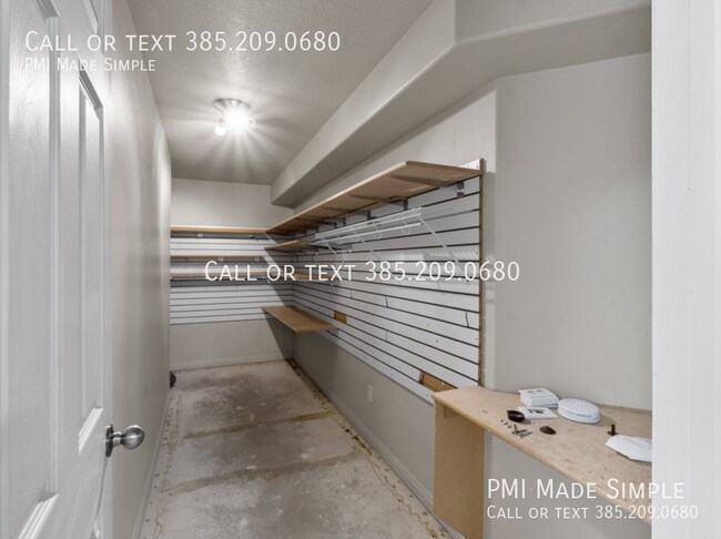 Building Photo - 3464 W Plymouth Rock Cv