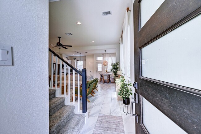 Building Photo - 1523 Cathedral Bend Drive