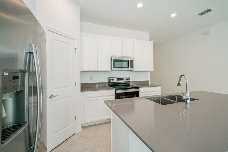 Building Photo - 519 Patton Lp